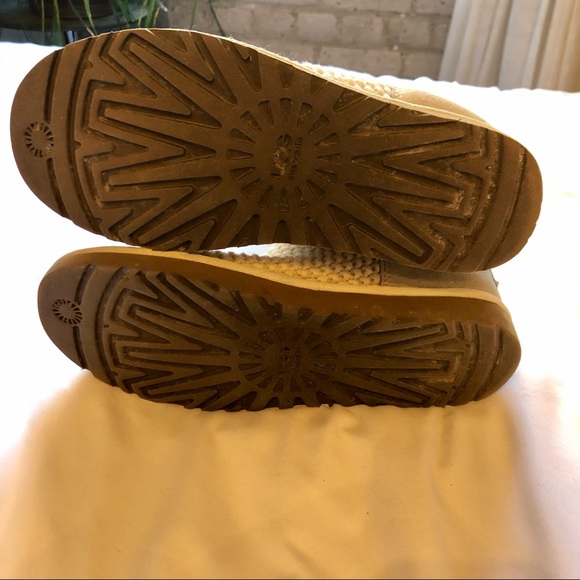 Ugg Classic Argyle Sweater Knit Boot - Size 8 - Picture 10 of 11